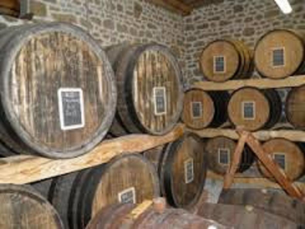 Ferme Cidricole Hugues Desfrieches Sainte-Marguerite-de-Carrouges Exterior foto